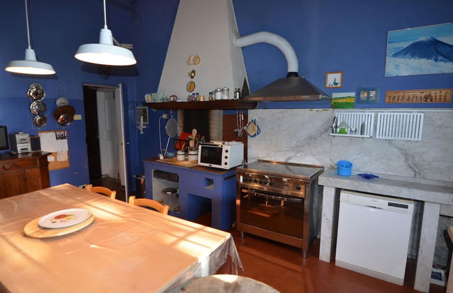 Elegant Holiday Home in Faenza With Garden and Pool - Photo 32