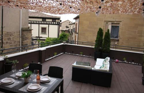 Edificio Privado con Terraza - Photo 3