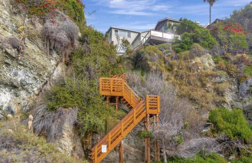OCEAN FRONT Beach HOUSE! Private Stairs to SAND! - Foto 13