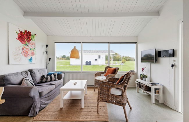 Charming 2-bedroom 12H Ocean Retreat, Summerhouse - Foto 7