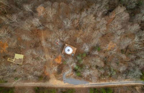 Glamping Dome w Hot Tub Fire Pit & River Access - Foto 77