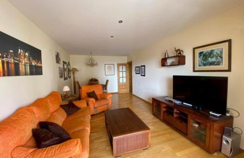 Piso Lujo-Vistas al mar-7 min playa a pie - Photo 9