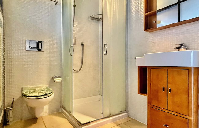 GuestHouse Lugano University - Photo 31