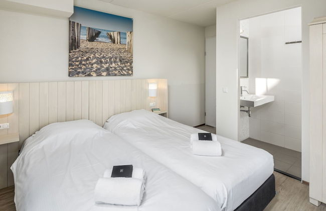 Villa in Cadzand-bad Near North Sea Beach - Photo 2