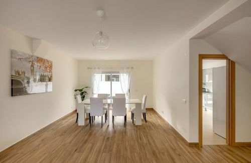 Bright & Airy 3BR Spacious Villa - Foto 13