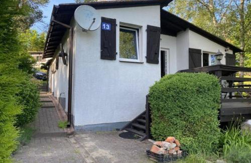 Lakeside holiday home with private garden - Foto 18