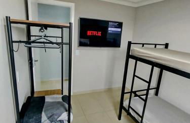 Apartamento Ao lado Animalia Park com piscina e estacionamento - Foto 12