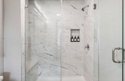 Travel Nurse Favorite - 30 plus Day Friendly - Foto 24