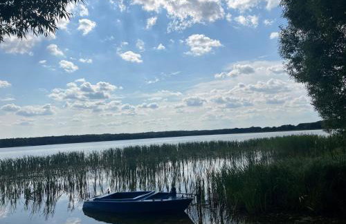 Nowoczesny dom nad jeziorem Zarybinek-Mazury Rybno, z własnym dostępem do linii brzegowej oraz łódką - Foto 2