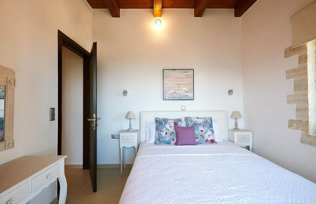 Peacefull Stone-Built Villa - Foto 12