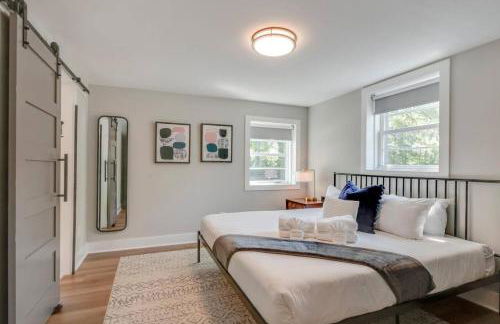 Beautiful Bungalow Historic Franklin Quadplex - Foto 1