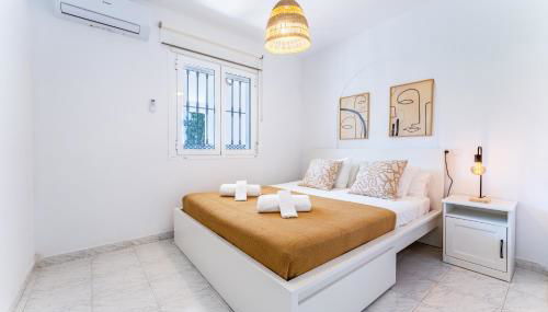 VB Villa Coto 7BR w Pool & Views - Photo 4