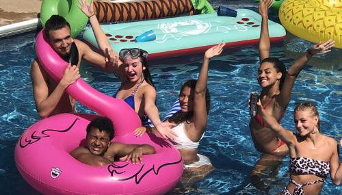 Large Recreational Retreat - Foto 2