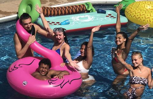 Large Recreational Retreat - Foto 2