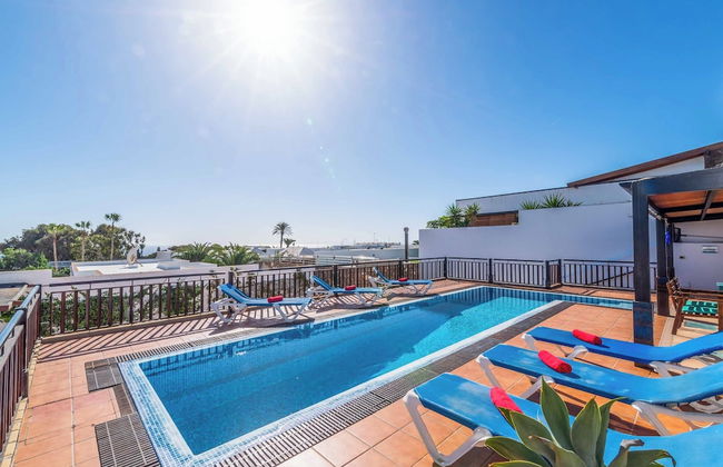 Puerta de Hierro - Photo 11