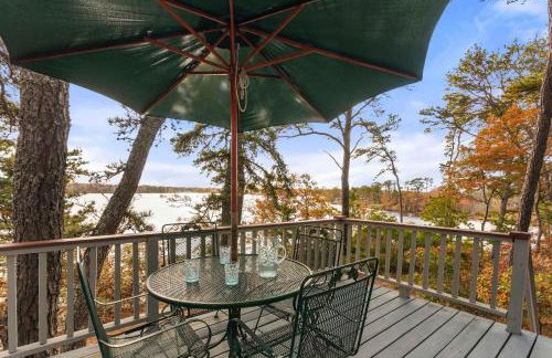 Waterfront on Swan Pond with Kayaks - Photo 1