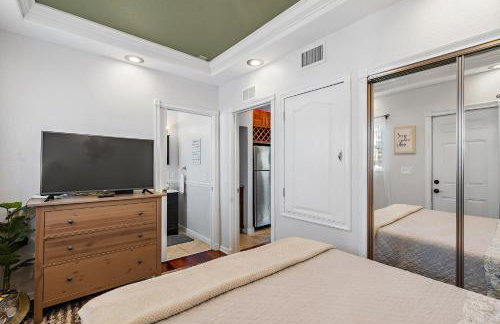 Sunshine-Shopping-Dining In the heart of Downtown - Foto 12