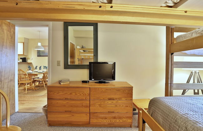 The Woods by Killington Vacation Rentals - 2 Bedrooms - Photo 11