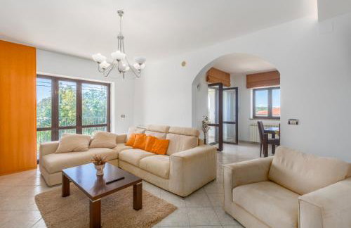 Apartment Mihael with pool and beautiful garden - Foto 8