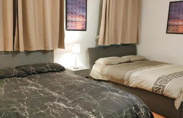 30 min walk to Central London-Paid Parking-3 Beds - Photo 8