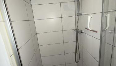 1-Zimmer-Apartment mit Garten in WÜ-Heidingsfeld - Foto 4, Shower