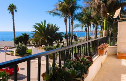 Beach panorama Caleta - Photo 5