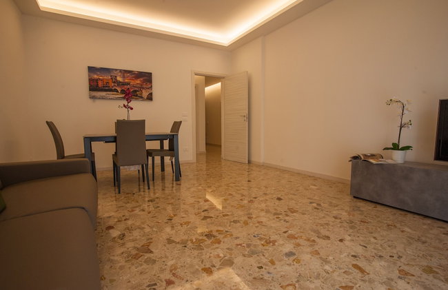 Italianflat - Via Steeb apartment, 5 min walk from Arena - Foto 45