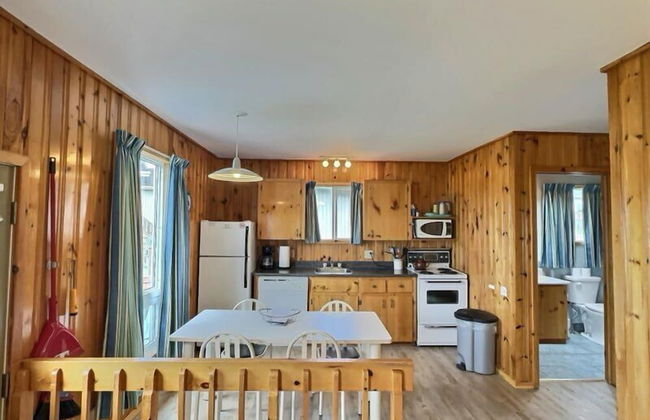 Cavendish Bosom Buddies Cottage Resort - Photo 22