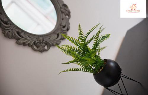 Spacious 6-Bedroom House with Parking in Bridgwater Ideal for Contractors & Group Stays - Foto 36