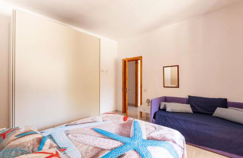 Villa piscina giardino recintato 5 camere WiFi barbecue Aria condizionata - Foto 37