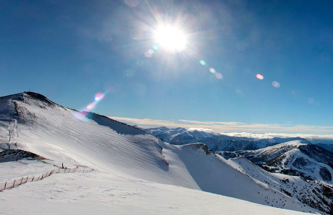 Ski and Snowboard School in Grandvalira - Photo 4