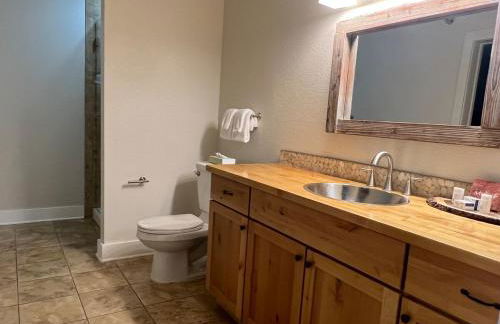 Whispering Pines Lake Views 1BR King Suite - Foto 3