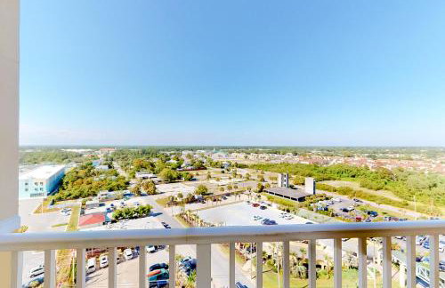 14th-floor oceanfront condo with ocean view pool & hot tub access WiFi & W&D - Foto 25