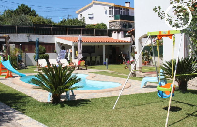 Sesimbra Stylish Villa by Homing - Photo 1