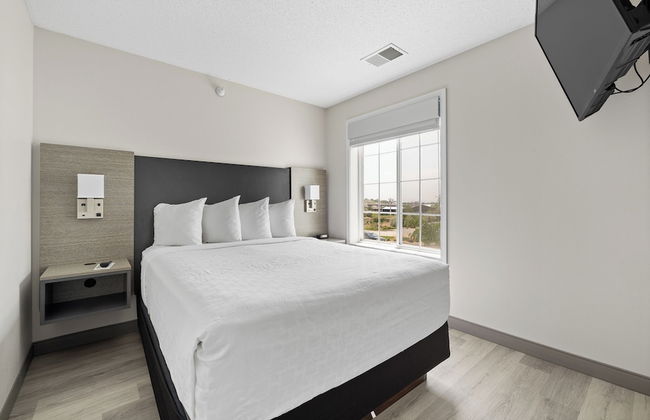 GrandStay Residential Suites - Rapid City - Photo 17