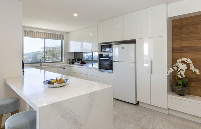 Bay Royal Apartments - Photo 43