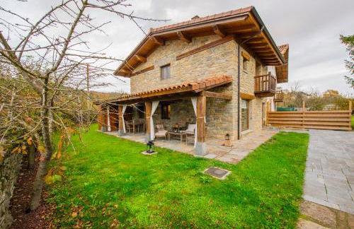 Egur Etxe I Caserío Vasco I Jardín I Porche I BBQ I Chimenea - Foto 37