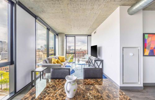 Freshly Minted 2BR - Elegance & Comfort in Central Chicago - Photo 9