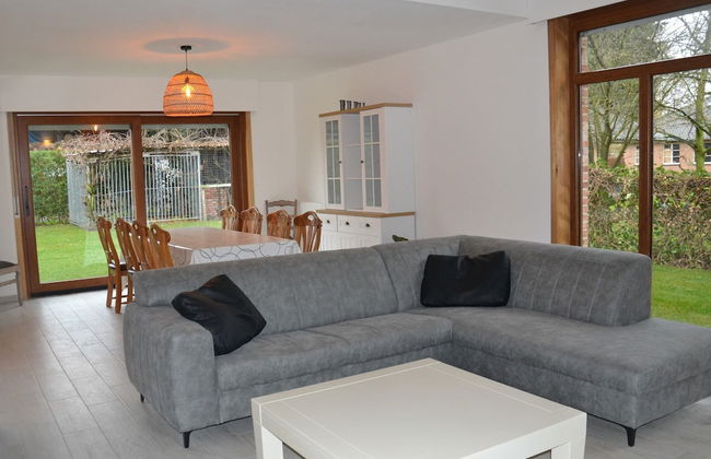 Apartment in Antwerp Near Verbeke Museum - Photo 13