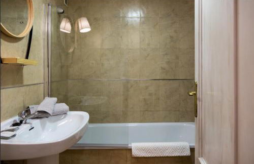 Merced10 3F - Photo 16