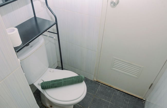 Comfort 1BR with Minimalist Design at Podomoro Golf View Apartment - Foto 18