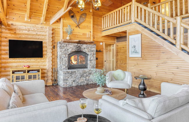 Leyland by Avantstay Cabin Mansion w/ Views - Foto 14