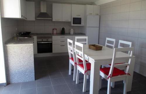 Melo's Place - Photo 49