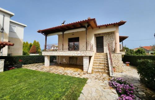LoGGOS VILLA - Photo 14