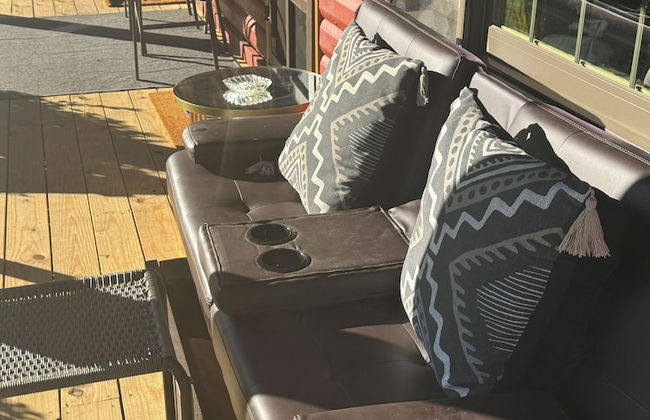 Log Cabin in the Field - Foto 3