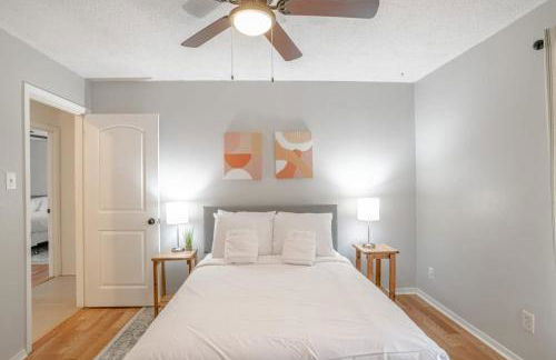 Parkhill Place- Mins from University of South AL - Foto 4