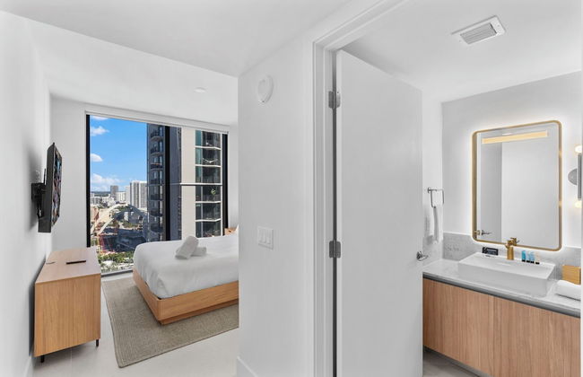 Luxury Condos in Downtown Miami - Photo 14