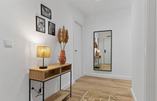 Picasso, para 6 personas, espacioso piso de diseño - Foto 13