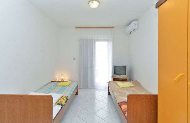 Apartment Josip 828 - Photo 17