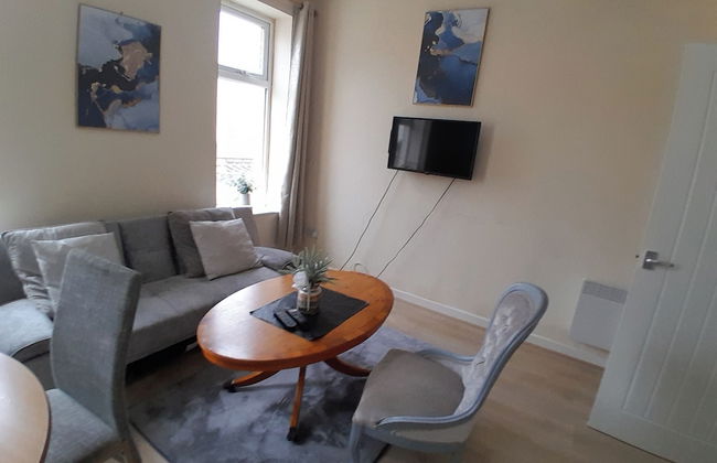Blackpool - 2-beds - Sleeps 5 - Pet Friendly - Photo 16